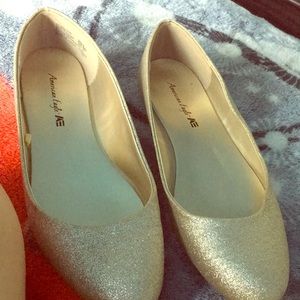 Gold flats